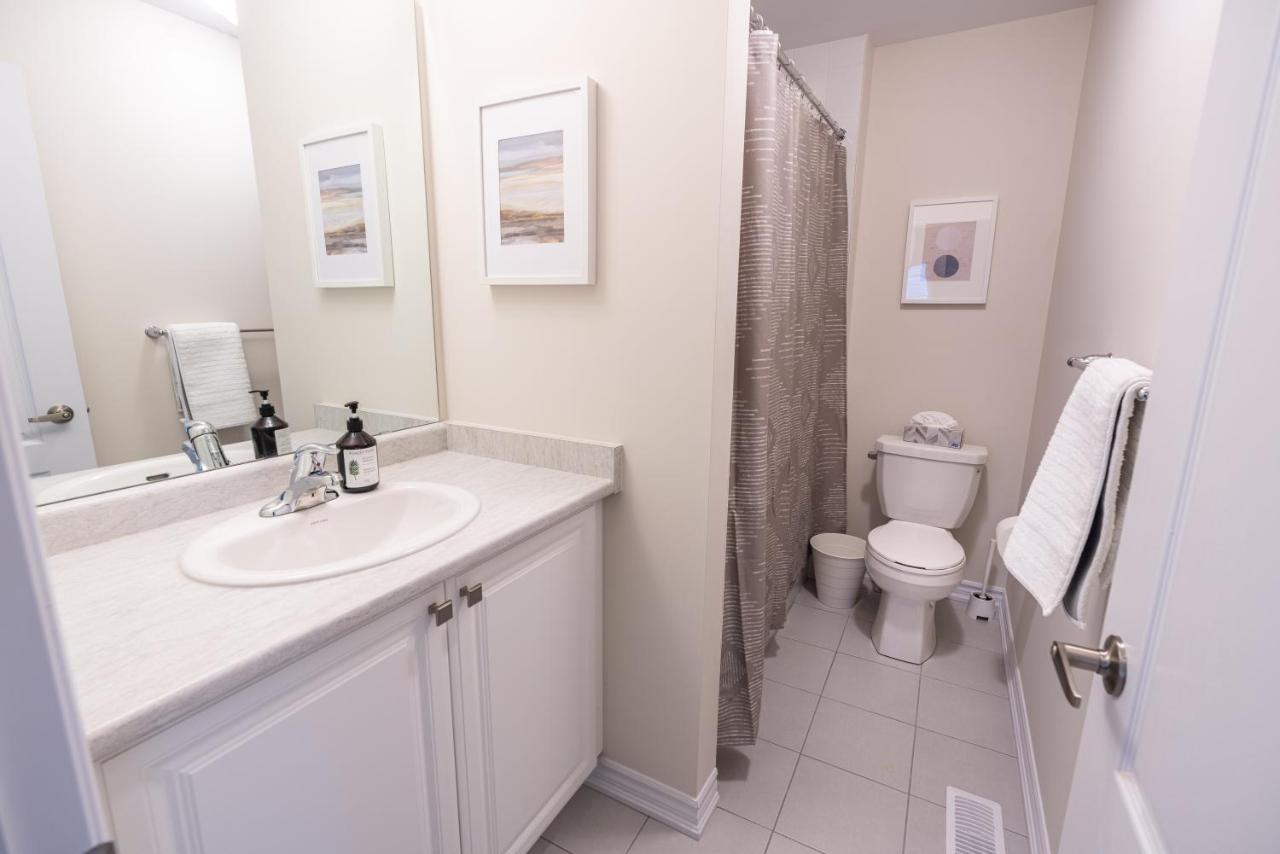 Brand New Home Minutes From Niagara Falls. Thorold Eksteriør bilde